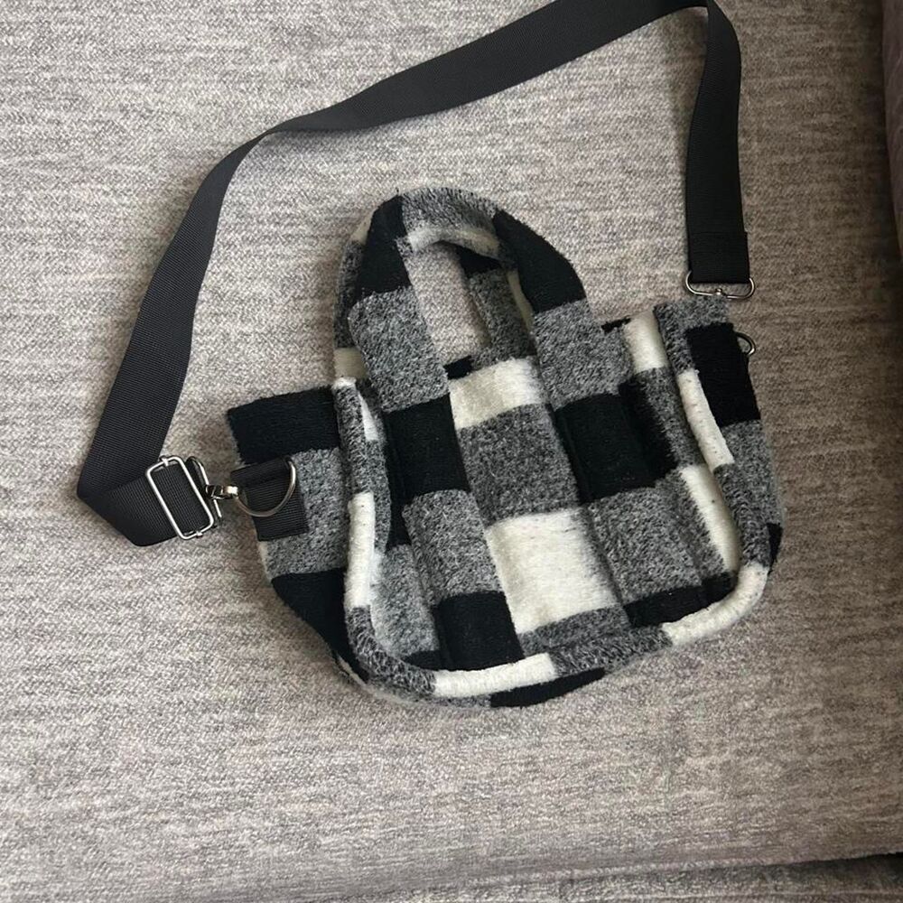 Art-class Women's Grey and Black Bag